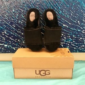 UGG Fluff Slides - Black